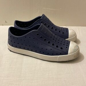 Native Shoes Kids Size J2 Jefferson‎ Navy Blue Slip On Sneakers Comfort Casual